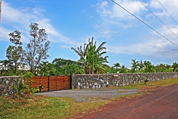Personals in hawaiian paradise park hawaii